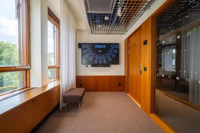 Meeting room M2